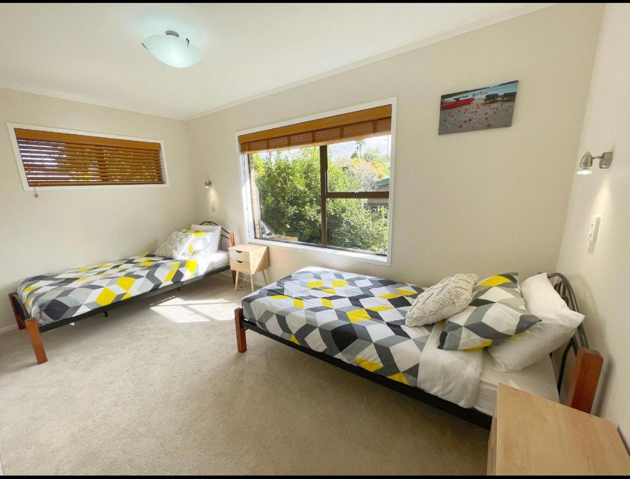 Spacious Retreat With Mountain View Rotorua Bagian luar foto