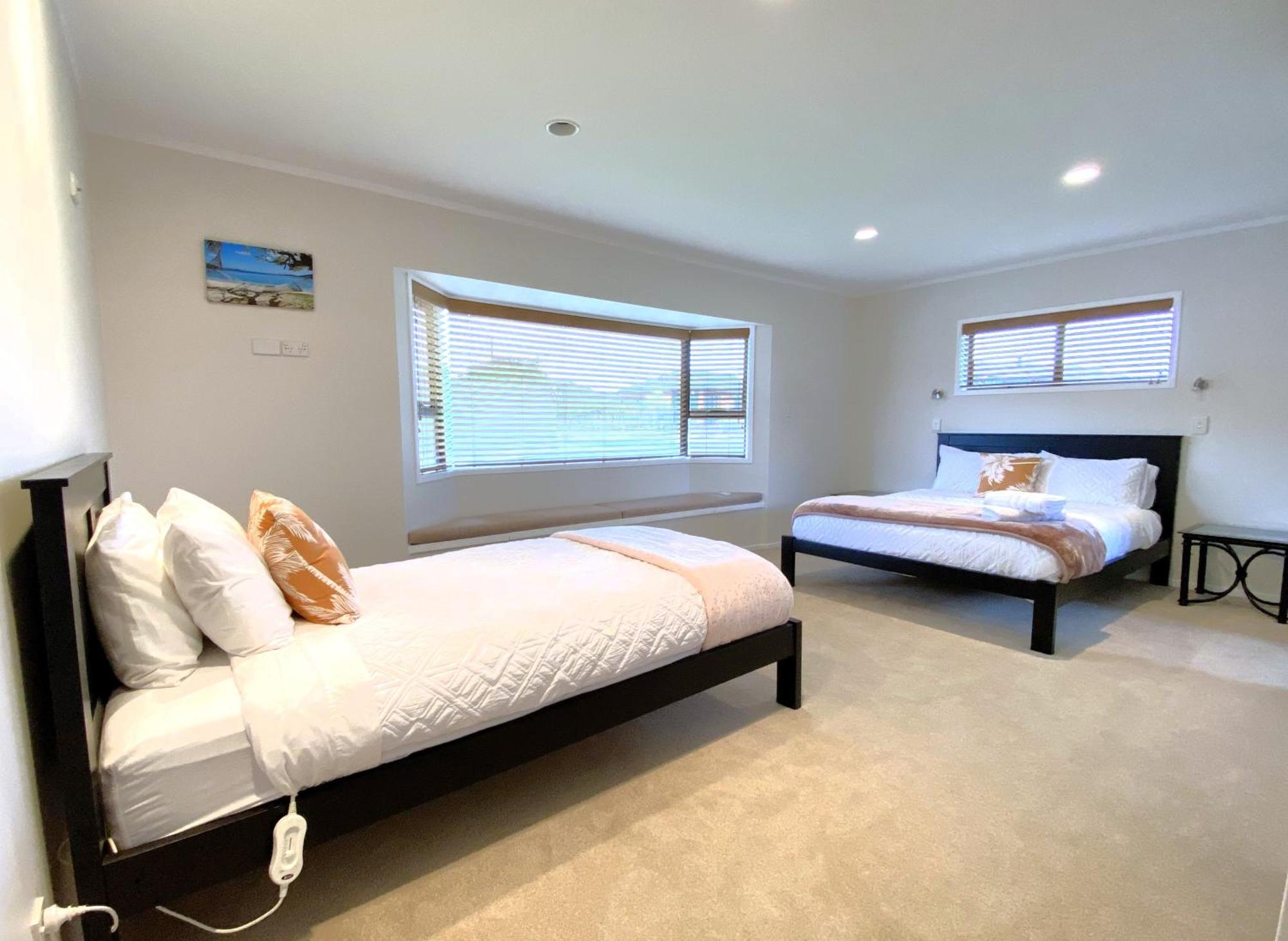 Spacious Retreat With Mountain View Rotorua Bagian luar foto
